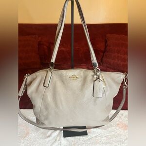 Coach Kelsey Leather Tote/satchel Bag